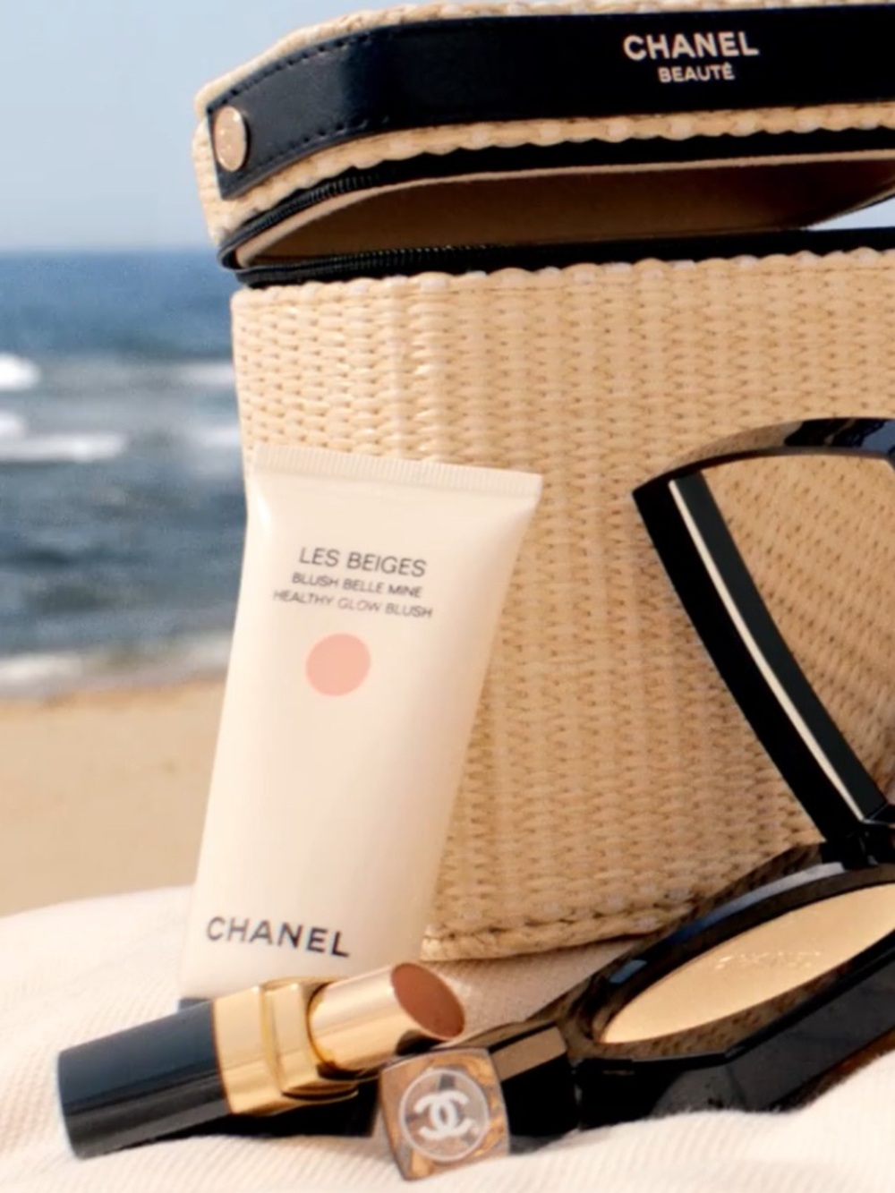 Chanel Rouge Coco Flash 280 Sweet from Chanel Les Beiges Healthy Glow Collection